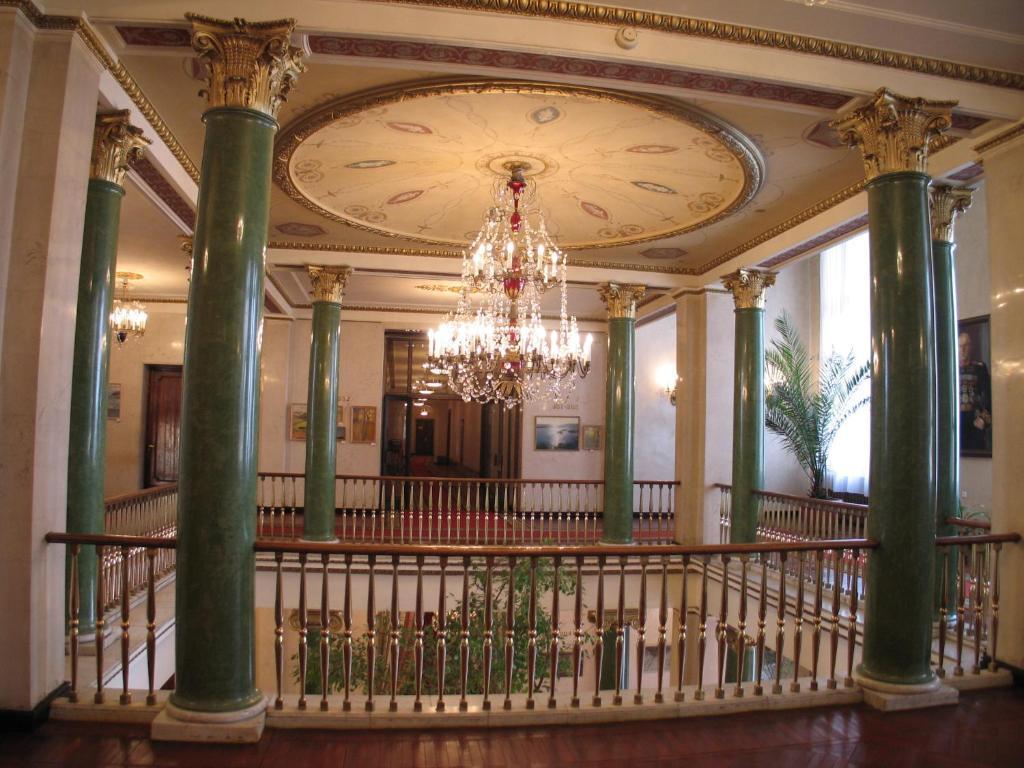 Legendary Hotel Sovietsky Moscow Interior photo